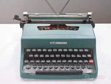 Macchina da scrivere olivetti