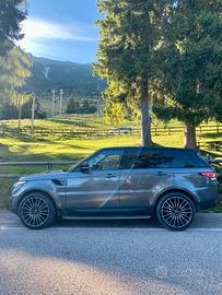 LAND ROVER RANGE ROVER SPORT II 3.0 TDV6 HSE