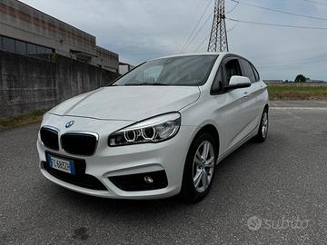 Bmw 2er Active Tourer 218d Luxury