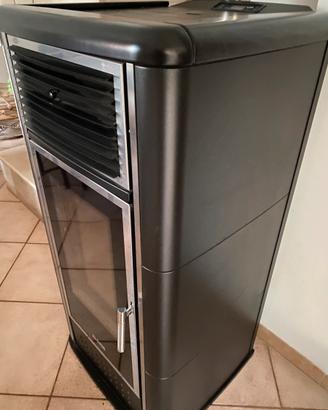 Caldaia a pellet Klover modello Belvedere 28