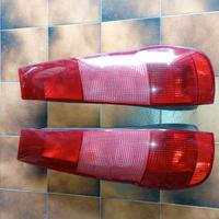 Fari posteriori fiat punto