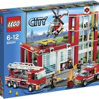 Lego CITY 60004 - Caserma dei pompieri con veicoli
