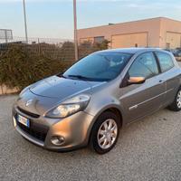 Renault Clio 1.2 16V 3 porte Luxe