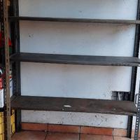 scafale metallico per carichi medio pesanti