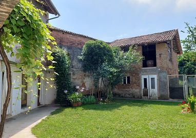 CASA DA RISTRUTTURARE - Rif. R-3360