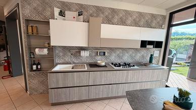 Cucina Moderna LUBE Modello "IMMAGINA"