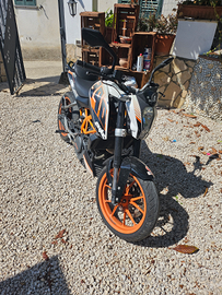 Ktm 390 duke