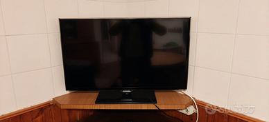 Televisore da 22 pollici