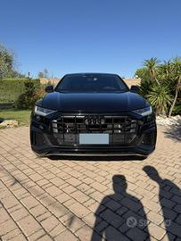 AUDI Q8 50 TDI S Line