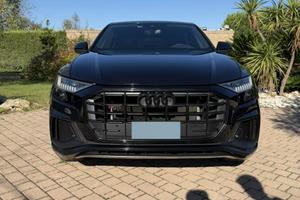 AUDI Q8 50 TDI S Line