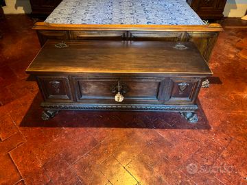 Camera,cassettone,armadio,specchio,baule,comodini