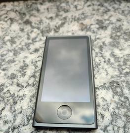 iPod nano 7a generazione 16 GB grigio siderale