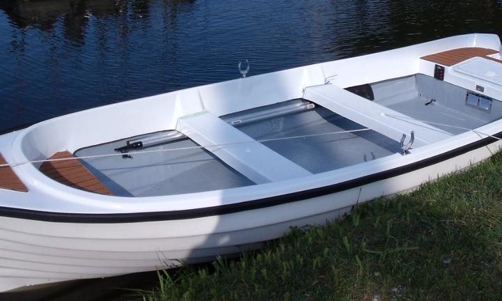 BARCA con MOTORE 4,8 mt. f.t _OTTIME CONDIZIONI