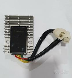 Regolatore di tensione solo x i modelli in elenco