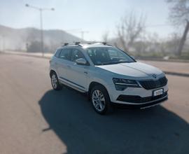 Skoda Karoq 1.6TDI SCR Exec.Accessor.-UNICO Prop