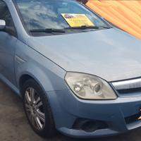 Ricambi vari opel x-c/roadster tigra anno 2005 d