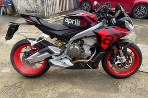 Aprilia Tuono 660 Factory - Come nuova