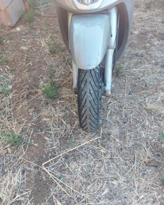 Piaggio Carnaby 300  cruiser