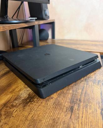 PlayStation 4 Slim 500 GB
