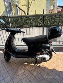 Piaggio vespa 150et4