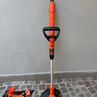 Tagliaerba BLACK+DECKER TAGLIABORDI 450 W