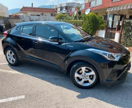 Toyota C-HR Full Hybrid