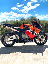 Honda cbr 600 rr
