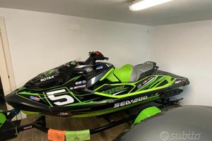 Moto d'acqua Seadoo 300