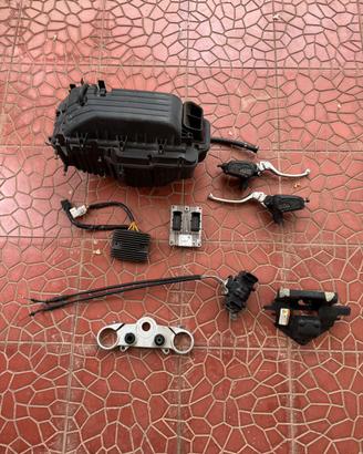 Ricambi Aprilia Dorsoduro 750 del 2011