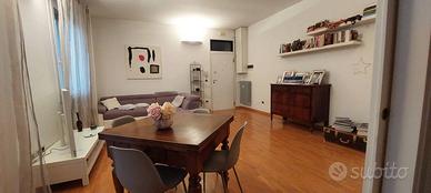 Appartamento di 95 m² con 4 locali a Bologna