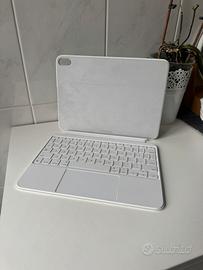Apple Magic Keyboard Folio iPad 10a gen