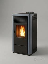 Stufa pellet Piazzetta. 8kw.