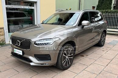 VOLVO XC90 B5 (d) AWD Geartronic 7 posti Momentum