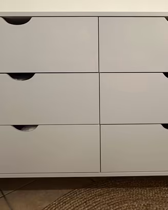Cassettiera e comodino