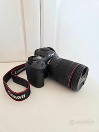 Canon EOS R5 Mark II + RF 24-105 L <100 scatti