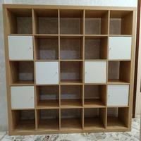 Scaffale modulare 25 vani con 6 ante