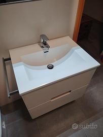 Lavandino mobile bagno 