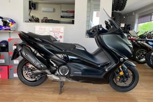 Yamaha TMAX 560 Tech Max