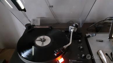 Piatto Technics SL 1900