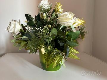 Composizione fiori finti