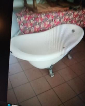 Vasca da bagno in ghisa stile classico