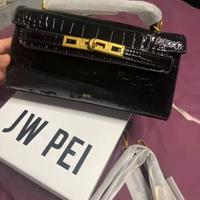 Borsa JW Pei 