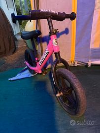 Strider bike balance senza pedali