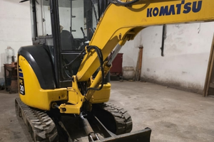 Miniescavatore komatsu