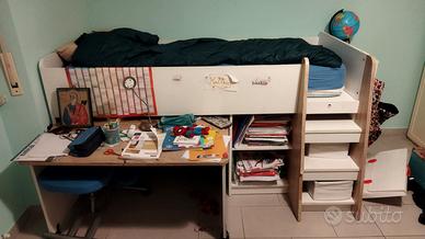 letto soppalco e scrivania