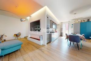 TRIVANI RIFINITO CON BOX