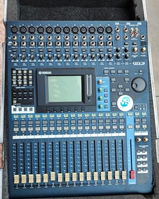 Mixer digitale Yamaha 01V96