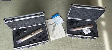 Coppia di microfoni AKG C 1000