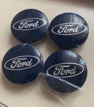 Set 4 coprimozzo Ford