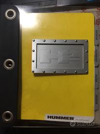 Hummer H2 (libro ufficiale GM in inglese)